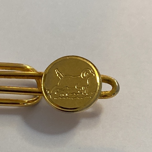 Dog embellished tie clasp - Picture 2 of 3